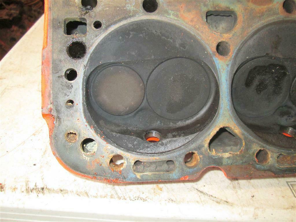 Original GM 3991492 Cylinder Head Small Block Chevy Camel Hump 2.02/1. ...